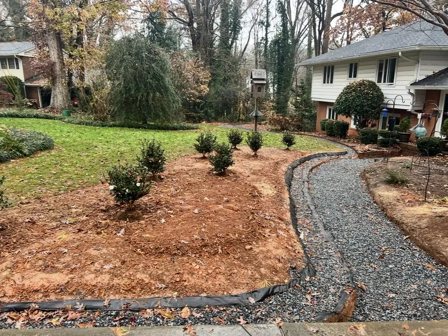 Island planting beds in a front lawn