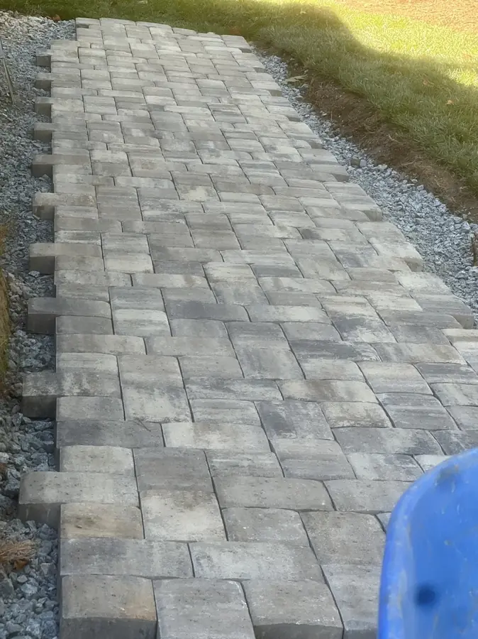 Paver walkway border detail